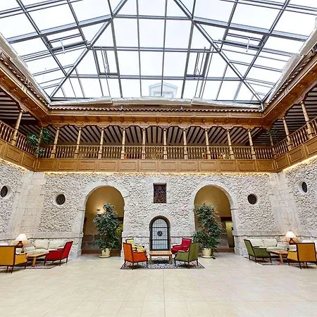 Azz Claras Hotell Peñafiel